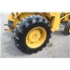 Image 8 : MF 20C 2wd industrial tractor, loader, 6' bucket