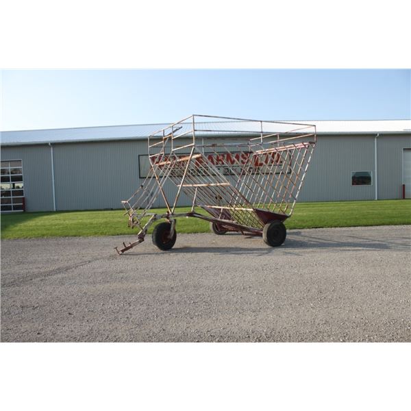 Forage King hay basket, made in Canada