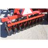 Image 10 : MF 820, 25' hydraulic folding disc