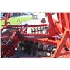 Image 15 : MF 820, 25' hydraulic folding disc