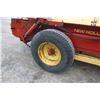 Image 12 : New Holland 514 single axle manure spreader