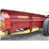Image 9 : New Holland 514 single axle manure spreader