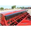 Image 14 : CIH 5100 21 run seed drill, grass box, made in USA