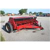 Image 4 : CIH 5100 21 run seed drill, grass box, made in USA