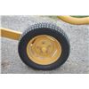 Image 10 : Vermeer WR20 hydraulic folding 8 wheel hay rake