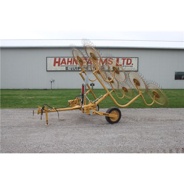 Vermeer WR20 hydraulic folding 8 wheel hay rake