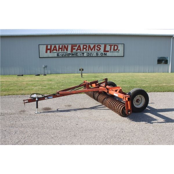 Turnco 12' hydraulic lift transport sprocket packe