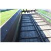 Image 12 : JD 680 tandem axle manure spreader, made in USA