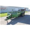 Image 2 : JD 680 tandem axle manure spreader, made in USA
