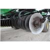 Image 12 : JD 2623 VT 30' 8" vertical till disc, rear crumbler