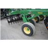 Image 9 : JD 2623 VT 30' 8" vertical till disc, rear crumbler