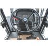 Image 22 : New Holland TS110 4wd tractor, cab, air, Stoll loader