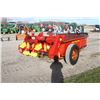 Image 6 : New Holland 513 single axle manure spreader