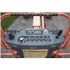 Image 14 : JLG 600S 4wd 60' man lift, dual fuel, 4569 hours