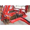 Image 10 : CIH 3950 24' hydraulic folding wheel disc, made in USA