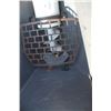Image 6 : Market 16x7 hy drive poly seed auger on transport