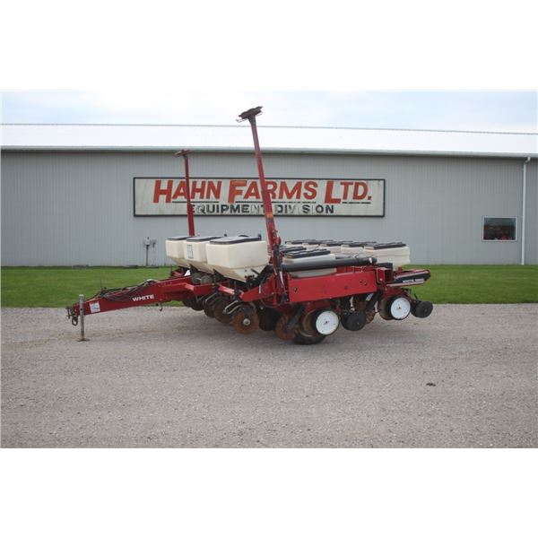 Agco White 6106 6/11 interplant planter, dry fert, pto pump
