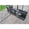 Image 5 : HLA 4200 lb pallet forks, Euro coupler, 48" tines