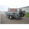Image 8 : New Idea 3639 tandem axle manure spreader