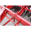 Image 11 : IH 5100 16 run seed drill, made in USA