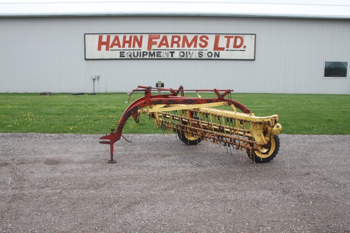 New Holland 256 5-bar hay rake, made in USA