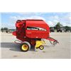 Image 4 : New Holland BR740 round baler, made in USA