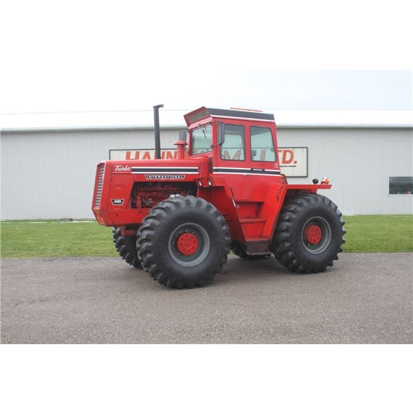 IH 4166 4wd tractor, cab, 4765 hours, made in USA