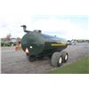 Image 6 : Husky 3000 gallon liquid manure tank, tandem axle