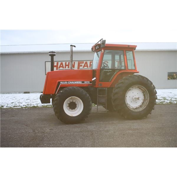 Allis Chalmers 8070 4wd tractor, cab, air, made in USA