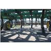 Image 20 : JD 2210 46'-8" cultivator, low acres, made in USA