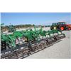 Image 26 : JD 2210 46'-8" cultivator, low acres, made in USA