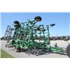 Image 3 : JD 2210 46'-8" cultivator, low acres, made in USA
