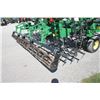 Image 8 : JD 2210 46'-8" cultivator, low acres, made in USA