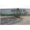 Image 1 : JD 960 24' hyd folding s-tine cultivator