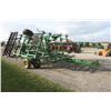 Image 4 : JD 960 24' hyd folding s-tine cultivator