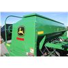 Image 19 : JD 1590 15' no-till drill, 2pth, markers, Market fill auger