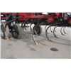 Image 12 : CIH 200 30' field cultivator, low acres, always stored