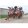 Image 2 : CIH 200 30' field cultivator, low acres, always stored