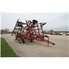 Image 4 : CIH 200 30' field cultivator, low acres, always stored