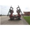 Image 7 : CIH 200 30' field cultivator, low acres, always stored
