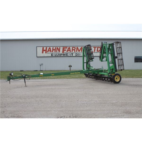 JD 200 32' crumbler, rolling basket, made in USA