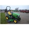 Image 4 : JD 2320 4wd compact tractor, rops, 62D deck, 148 hrs
