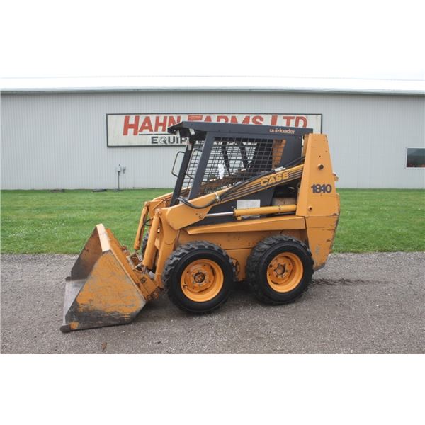 Case 1840 skidsteer, rops, 4943 hours