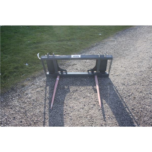 New Challenger double prong bale spear, 39" tines,
