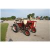 Image 4 : IH 140 2wd tractor, mounted cultivator, side dresser