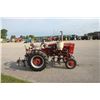 Image 5 : IH 140 2wd tractor, mounted cultivator, side dresser