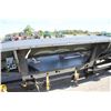 Image 11 : Gleaner 3000 8 row corn head,  signle point hook-up