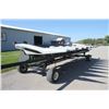 Image 2 : Gleaner 3000 8 row corn head,  signle point hook-up