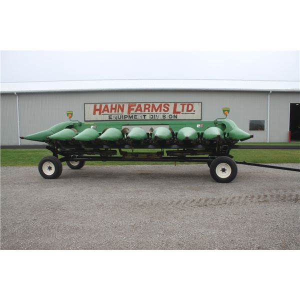 JD 608C 8 row corn head, Yetter stalk devastators