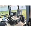 Image 18 : 2004 JCB 214 4wd backhoe, cab, 4 in 1 front bucket